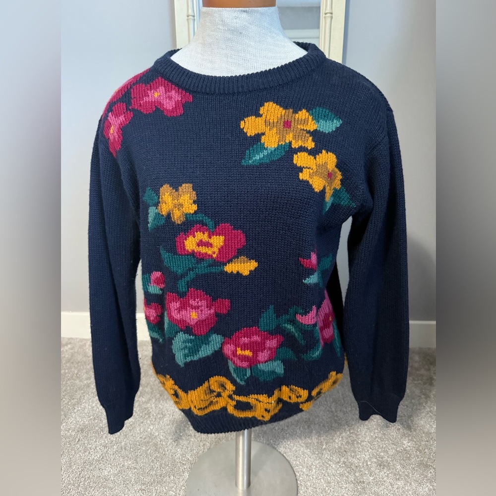 Alfred Dunner Vintage Floral Knit Women's Acrylic Sweater, size medium, EUC